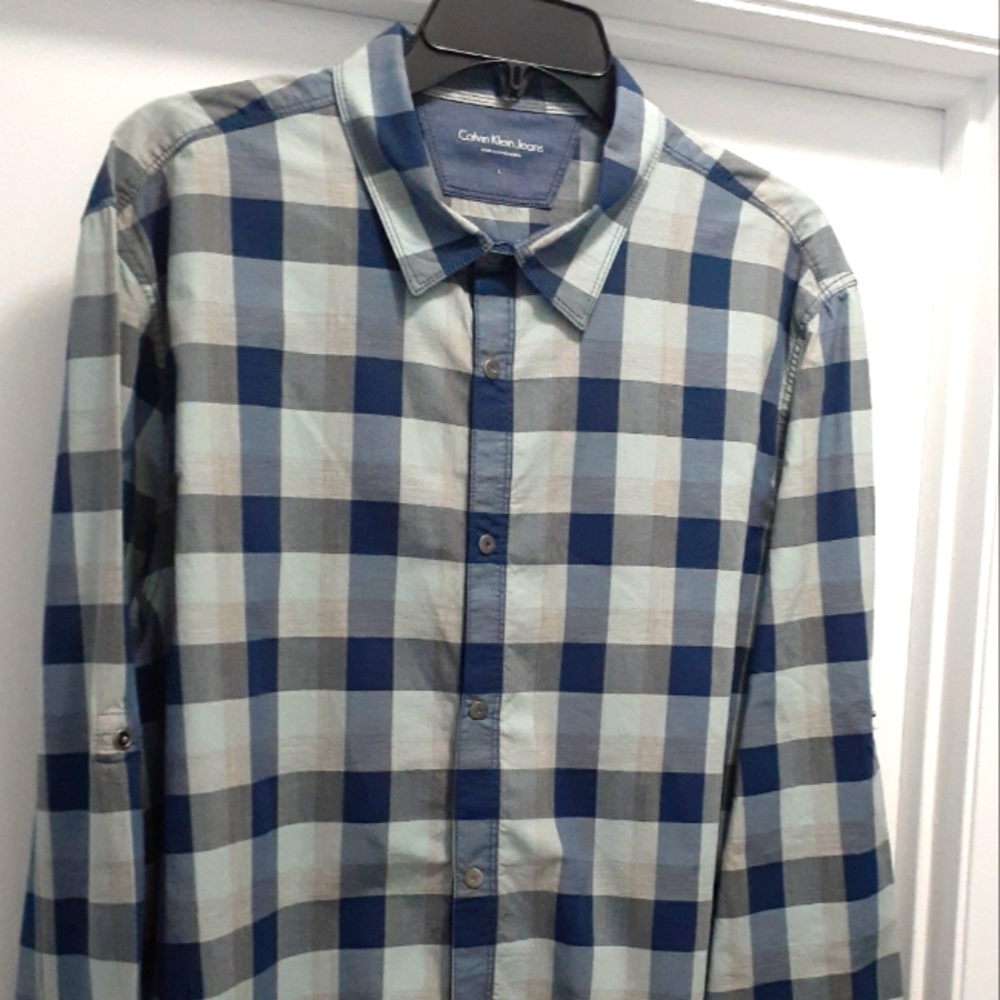 Calvin Klein mens dress shirt